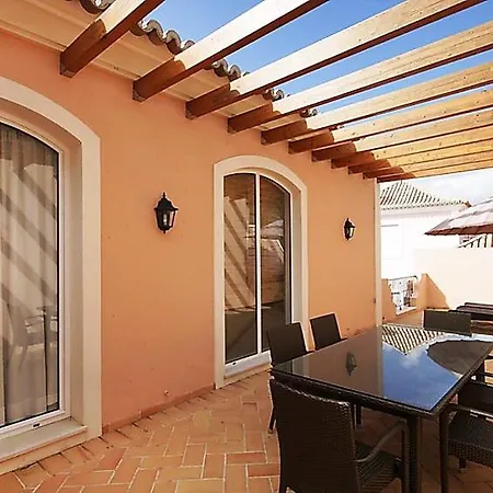 Sao Goncalo Sleeps 6 Pool Wifi Funchal (Madeira)