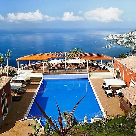 Sao Goncalo Sleeps 6 Pool Wifi Funchal (Madeira)